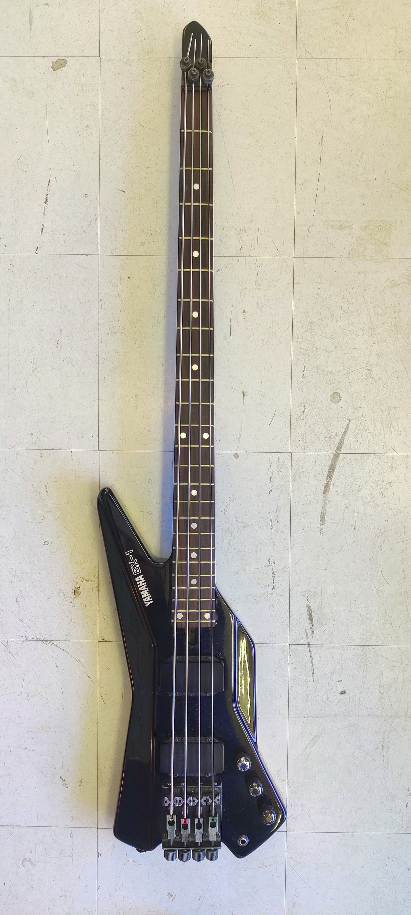 Yamaha basso BX-1 (USED)