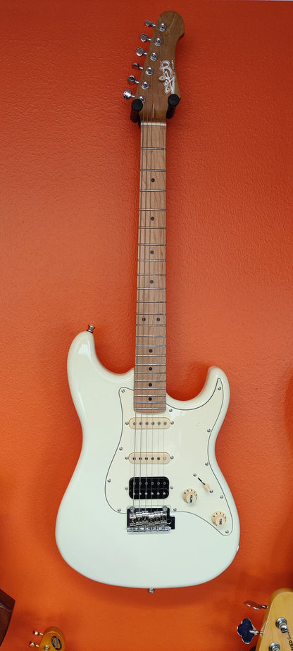 JET strato white (used) - Aron Soitin